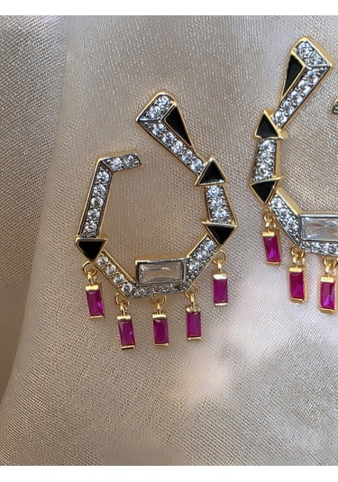 Triangle Pembe Sallantılı Siyah Mineli Köşeli Küpe Çok Renkli