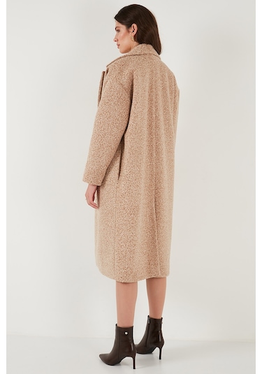 Lela Oversize Fit Mono Yaka Düğmeli Buklet Uzun Kaşe Bayan Kaban 6810236 Bej