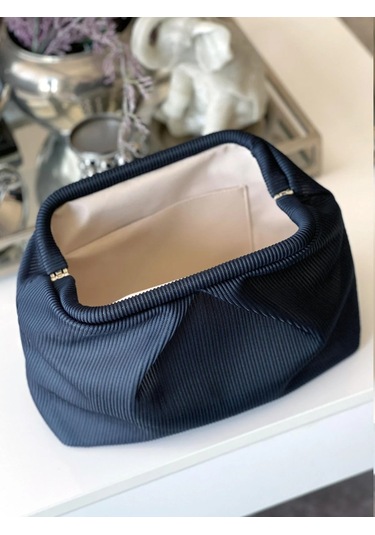 Lacivert, Piliseli Çizgi Detaylı El Çantası Lacivert