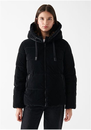 Mavi M1110043-900 Kapüşonlu Şişme Mont Siyah