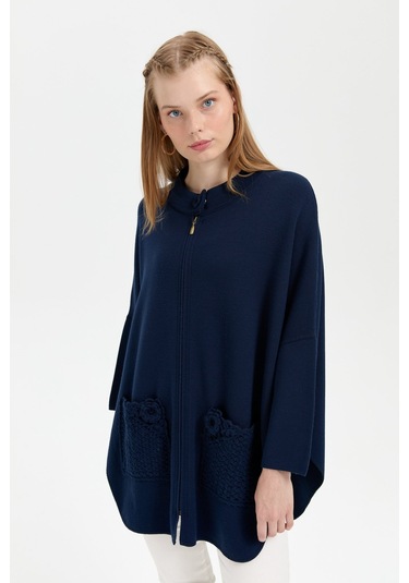 Kadın Dik Yaka Cebi Gül İşlemeli Fermuarlı Kısa Panço Lacivert Lacivert