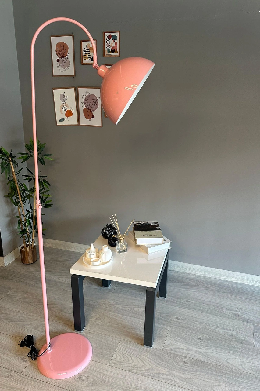 Pembe Lambader Hareketli Başlık Modern Dekoratif Metal Oturma Odası Çalışma Odası Zemin Lambası Pembe