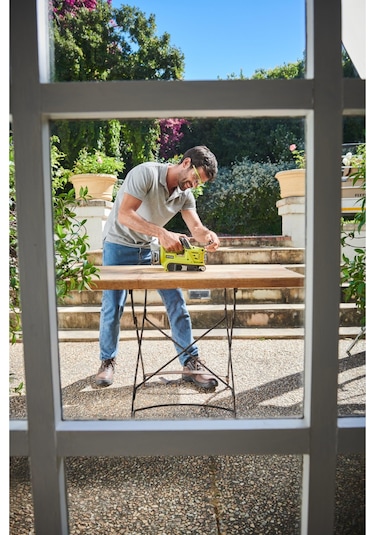 Ryobi R18BS-0 18V Akülü Tank Zımpara (Aküsüz)