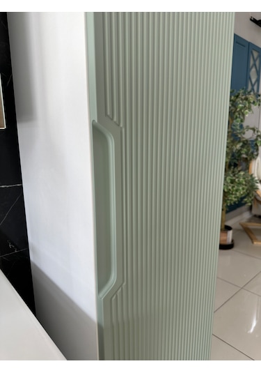 Banyo Dolabı Aynalı Cnc İşlemeli Membran Kapaklı 65 Cm Yeşil