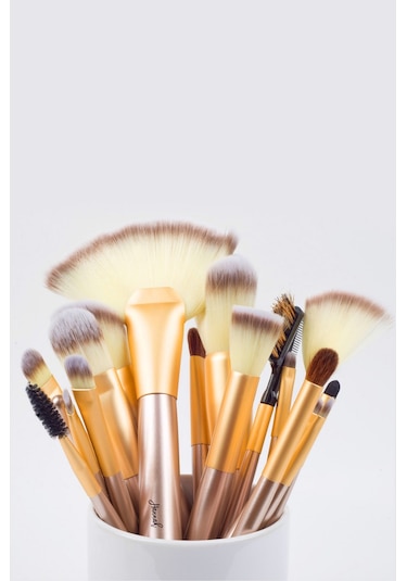 Hannah 18 Parça Makyaj Fırça Seti Krem