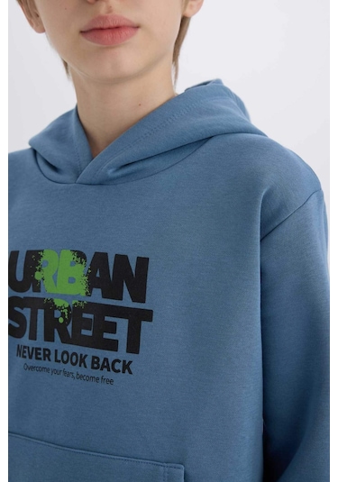 DeFacto Erkek Çocuk Kapüşonlu Baskılı Cepli İçi Yumuşak Tüylü Sweatshirt D6211A824CWBE88 DeFacto Erkek Çocuk Kapüşonlu Baskılı Cepli İçi Yumuşak Tüylü Sweatshirt D6211A824CWBE88