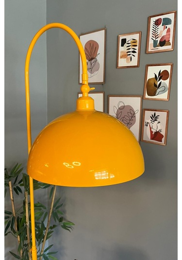 Dimmerli Işığı Ayarlanabilen Işığı Artırılıp Azaltılabilen Sarı Tepsili Hareketli Başlık Metal Lambader Sarı