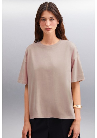 GRIMELANGE Jemmy Kadın %100 Organik Pamuk Relaxed Fit Yırtmaçlı Yuvarlak Yakalı Vizon T-shirt Vizon