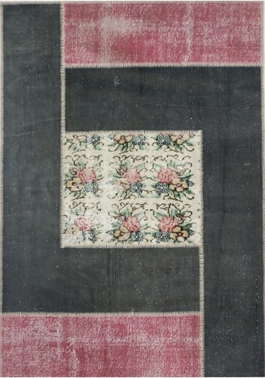 Patchwork El Dokuma Antik Anadolu Halısı Flower Window Pudra