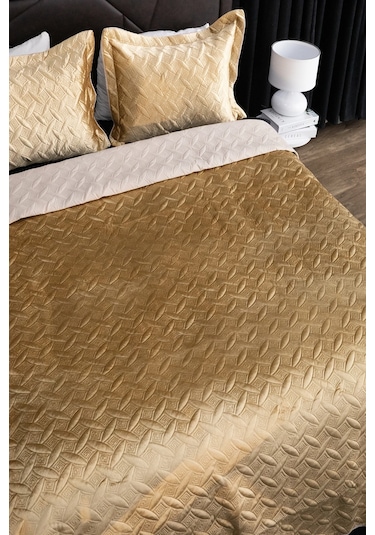 Queen Kadife Çift Kişilik Yatak Örtüsü - Gold