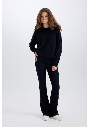 DeFacto 2'li Takım Basic Düz Bisiklet Yaka Üst Esnek Belli Uzun Alt E3841AXNSNV241 Lacivert DeFacto 2'li Takım Basic Düz Bisiklet Yaka Üst Esnek Belli Uzun Alt E3841AXNSNV241 Lacivert