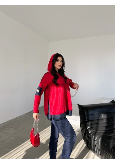 Ge Ticaret Kadın Kırmızı Kapşonlu Etek Ucu Detay Arma Ters Dikiş Gorunumlu Ikili Takım Kırmızı