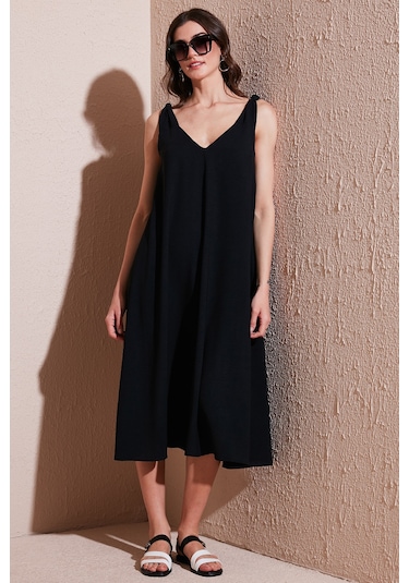 Lela Oversize Fit V Yaka Midi Boy Basic Bayan Elbise 6788688 Siyah