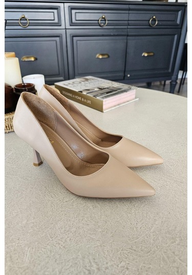 10 1109 Topukla Kadın Kadeh Topuklu 8 Cm Topuklu Stiletto Ayakkabı Ten