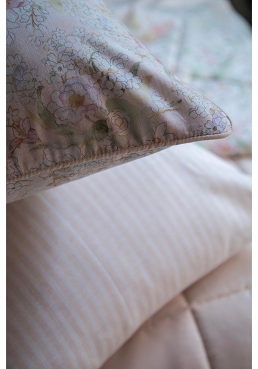 Apricitas Home Candy Pembe Çift Kişilik Yatak Örtüsü Takımı Pembe