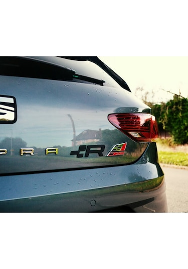 Seat Leon Cupra R Siyah Renk 3m 3d Bagaj Yazı Logo Ürün