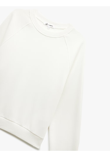 Koton Şardonlu Uzun Kollu Bisiklet Yaka Basic Oversize Sweatshirt Ekru 6wal10129ık Ekru