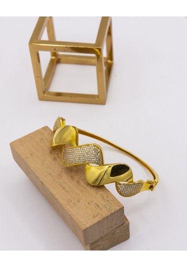 Latif Kuyumculuk 22 Ayar Altın Taşlı Tasarım Kadın Bileklik Lkbk1086