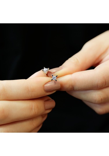 Lova 0.32 Karat Pırlanta Tektaş Küpe - 3070011