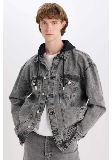 DeFacto %100 Pamuk Oversize Geniş Kalıp Kapüşonlu Düğmeli Mevsimlik Baharlık Jean Ceket D0416AX25SPNM55
