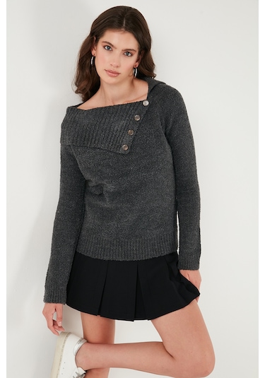Lela Premium Regular Fit Kayık Yaka Düğme Detaylı Bayan Kazak 680Kz002563 Antrasit