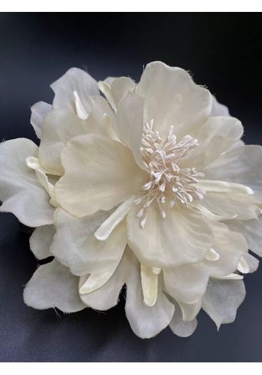 Amely Rid Kumaştan Büyük Çiçek Fiyonk Broş Tokalı 236336079 Bej