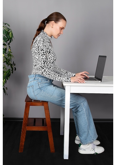 Refilya Masif Ahşap Katlanır Merdiven Tabure Ceviz