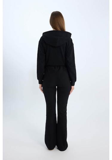 DeFacto Wide Leg Geniş Paça Esnek Belli Uzun Boy Pantolon E4387AX24WNBK81 Siyah DeFacto Wide Leg Geniş Paça Esnek Belli Uzun Boy Pantolon E4387AX24WNBK81 Siyah