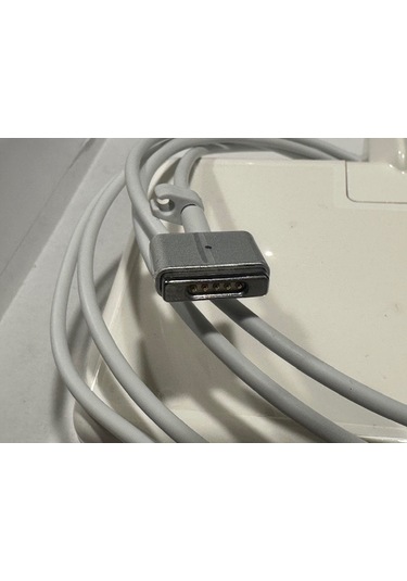20 Volt 4.25 Amper Magsafe2 Adaptör 85 Watt Magsafe2 Adaptör