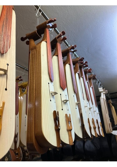 Kaliteli Maun Ağacı Karadeniz Kemençe Kod 4017