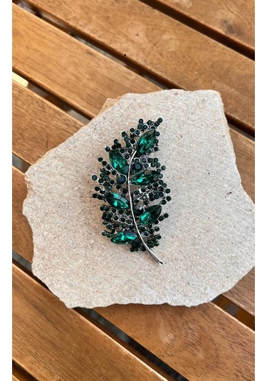 Yeşil Taşlı Yaprak Broş Çok Renkli