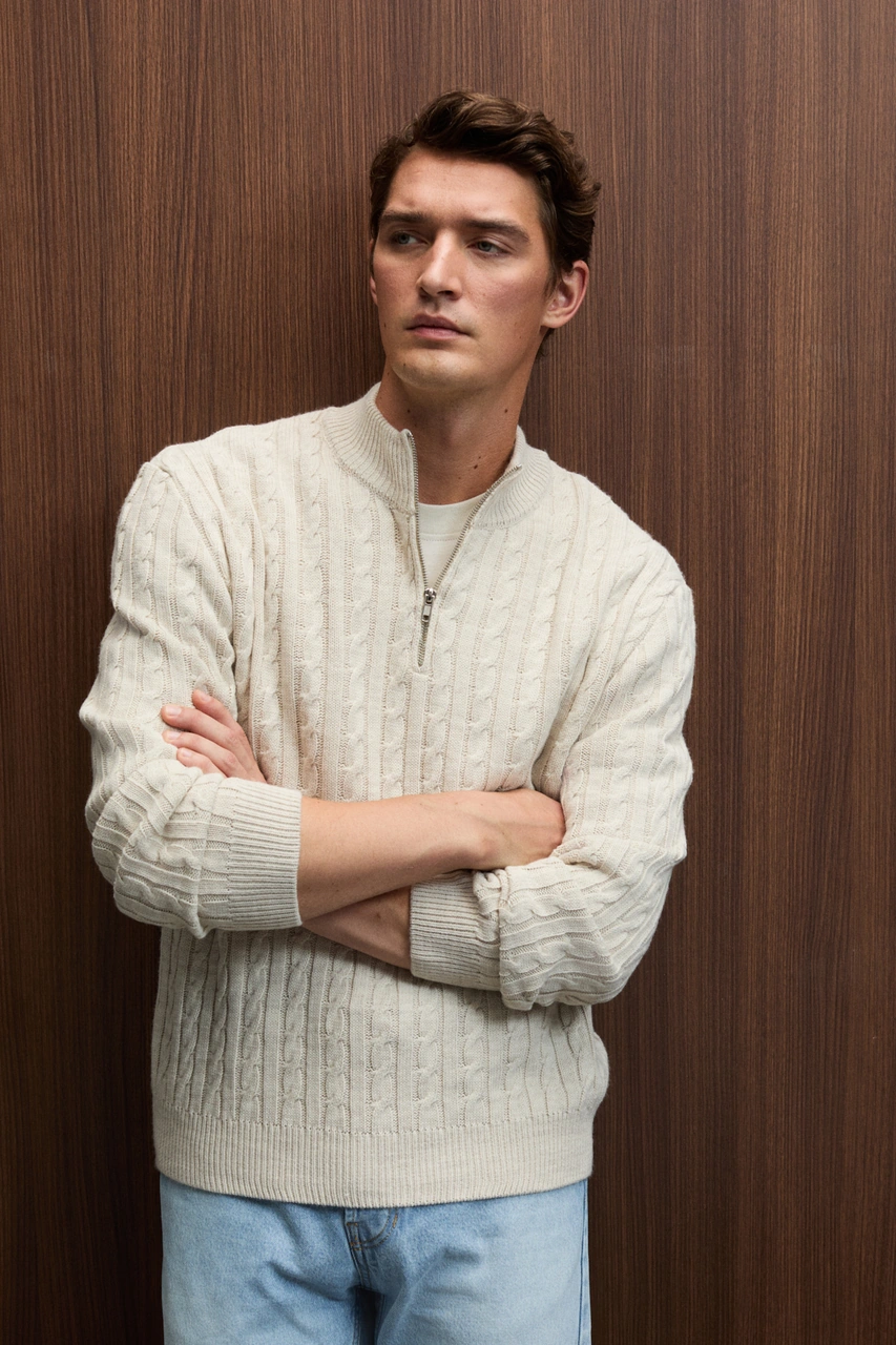 Grımelange Ivar Erkek Yarım Fermuarlı Dik Yakalı Saç Örgü Desenli Triko Taş Rengi Kazak Taş