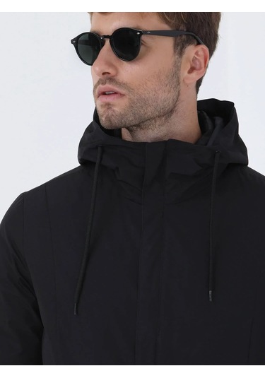 Siyah Regular Fit Kapüşonlu Casual Dokuma Pardesü Siyah
