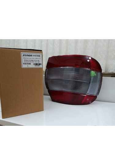Siena Stop Lambası Arkas Sol Duysuz 1997-2001 Surucu Arkası