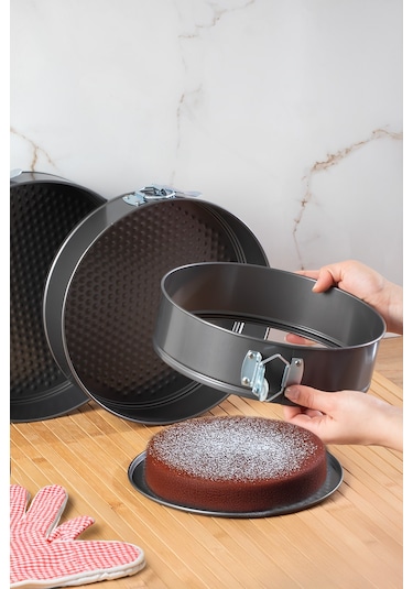 Porsima 912 3lü Yanmaz Yapışmaz Metal Kilitli Kelepçeli Yuvarlak Kek Kalıbı Seti Çok Renkli