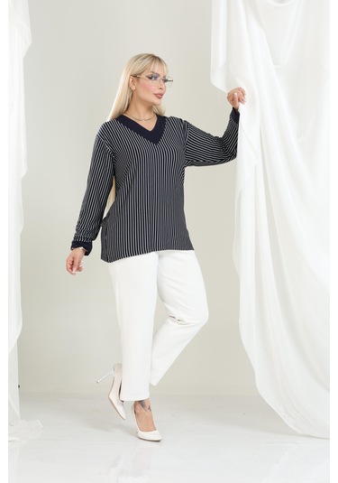 Bambu Viskon V Yaka Uzun Kollu Bluz Rahat Kalıp, Büyük Beden Xl 6xl Lacivert