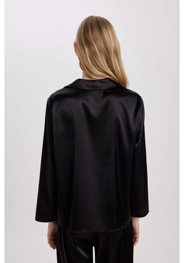 DeFacto Regular Fit Uzun Kollu Saten Casual Pijama Üstü-Fall in Love B6198AX24SPBK27