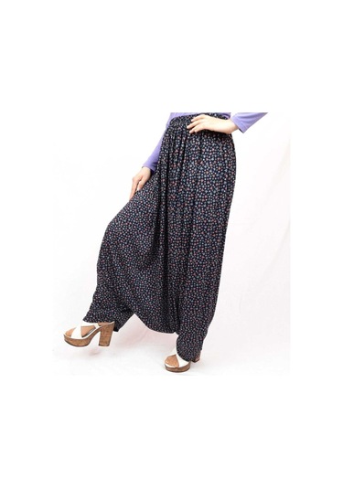 Özözkanlar Kadın Çiçekli Yöresel Menekşe Aşağıdan Ağlı Şalvar Çok Renkli