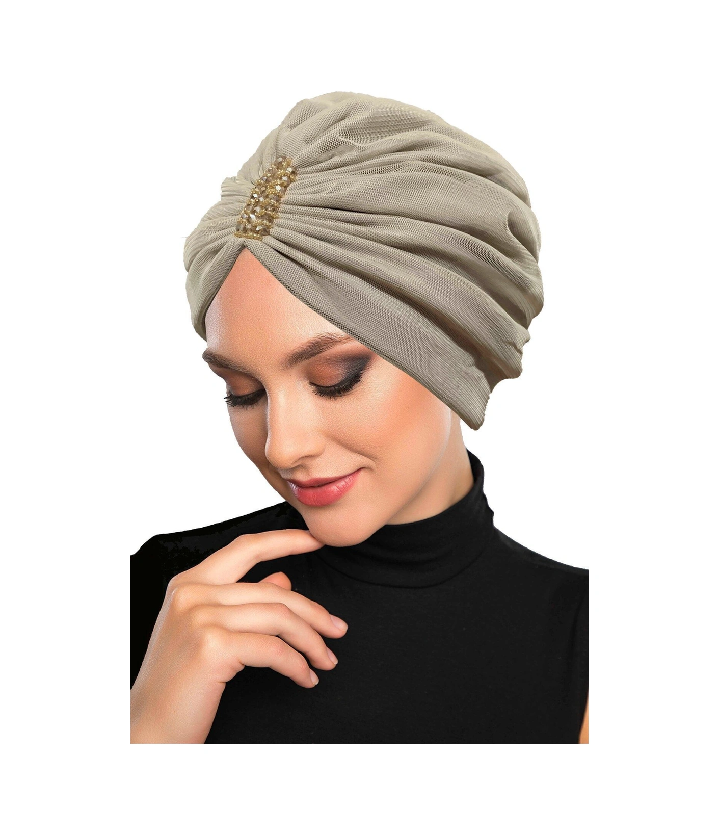 Dizayn Tüllü Kristal Taş İşlemeli Çift Taraflı Astarlı Açık Bej Hazır Türban Tesettür Abiye Bone. Açık Bej