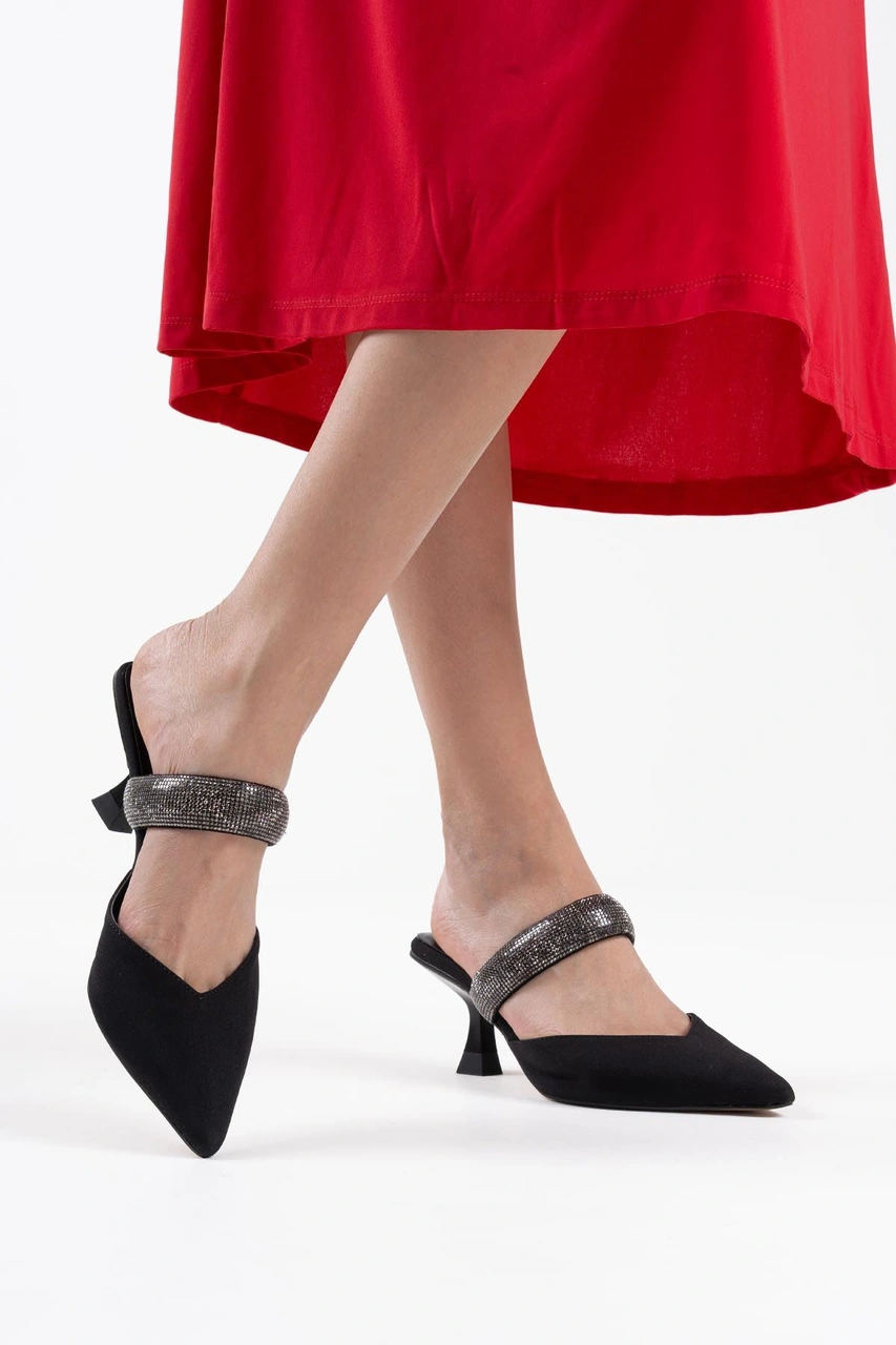 Nina Topuklu Siyah Kadın Terlik Muhtelif