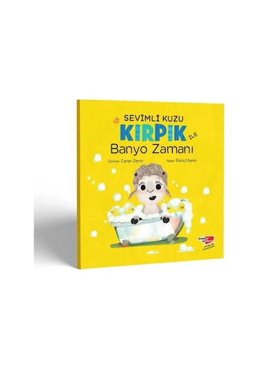 Sevimli Kuzu Kırpık İle Banyo Zamanı