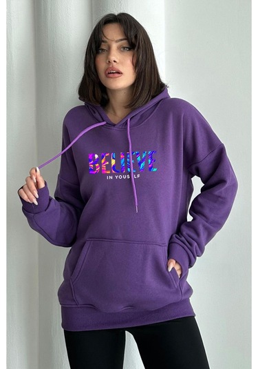 Kadın Mor Renkli Believe Baskılı Oversize Kapüşonlu Sweatshirt Mor