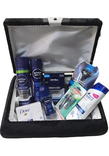 Nivea 8 Li Damat Figürlü Kutuda Traş Tırnak Seti Hediyeli