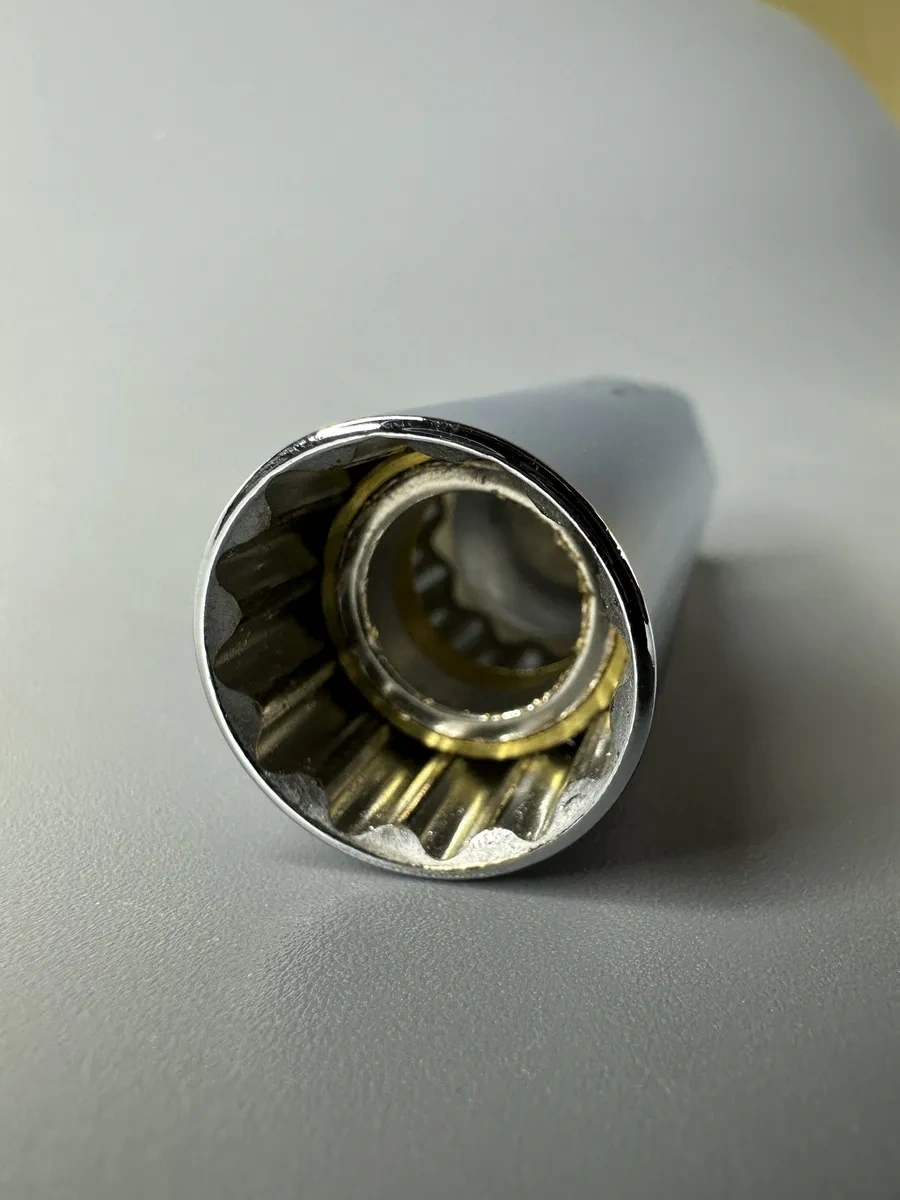 Nadeznyj Vybor 16 Mm Manyetik Buji Başlığı 264636197