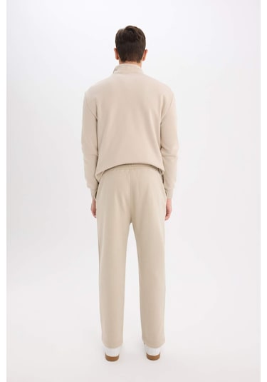 DeFacto Regular Fit Eşofman Altı İçi Polarlı Basic Düz Cepli Beli Bağcıklı Düz Paça D7836AX25SPBG735 DeFacto Regular Fit Eşofman Altı İçi Polarlı Basic Düz Cepli Beli Bağcıklı Düz Paça D7836AX25SPBG735