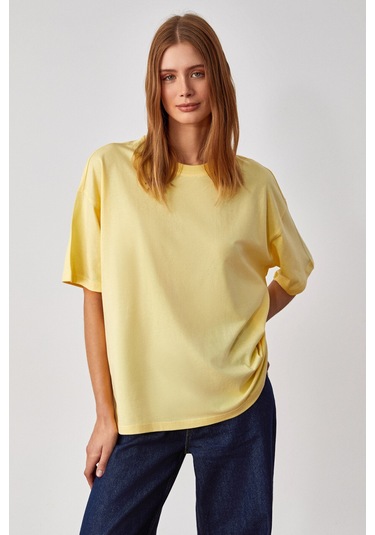 LAGERTHA Kadın %100 organik Pamuklu Kalın Dokulu Oversize Fit Yuvarlak Yakalı Sarı T-Shirt