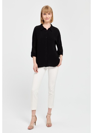 Kadın Kolları Dantel Şeritli Maroken Gömlek Siyah Siyah