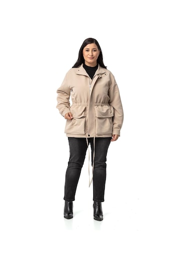 Büyük Beden Çıtçıt Ve Fermuar Kapamalı Beli Büzgülü Astarlı Bej Rengi Trençkot Bej