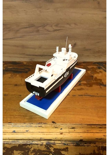 Fisk Balıkçı Teknesi Maketi