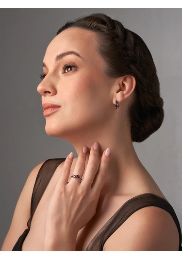 Uvelirnye Tradicii Doğal Granat Taşlı 925 Ayar Gümüş Yüzük 11216184 Gri